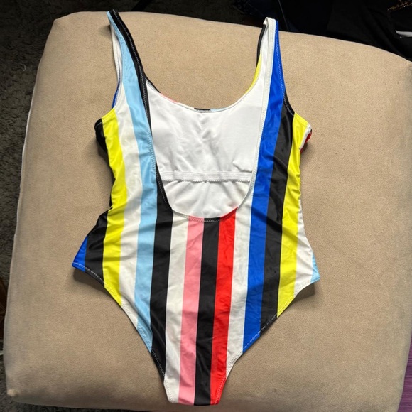 SHEIN bathing suit - Picture 2 of 3